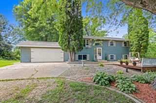 5781 Needham Avenue NE, Saint Michael, MN 55376