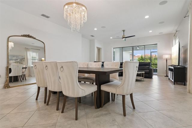 10387 MACDUFF DRIVE, Orlando, FL 32832