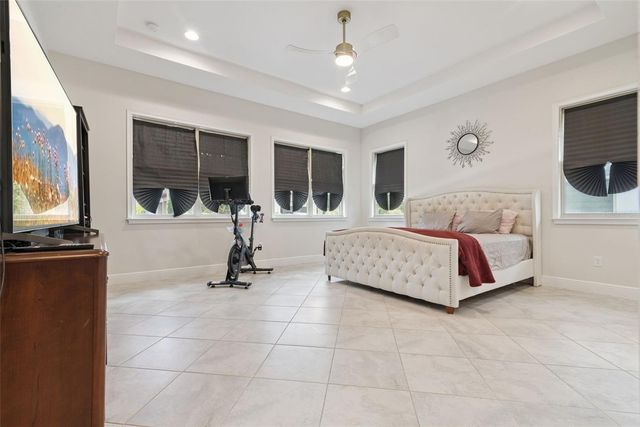 10387 MACDUFF DRIVE, Orlando, FL 32832