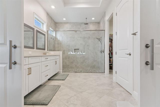 10387 MACDUFF DRIVE, Orlando, FL 32832