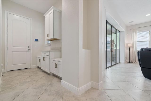 10387 MACDUFF DRIVE, Orlando, FL 32832