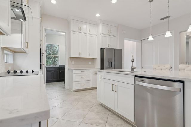 10387 MACDUFF DRIVE, Orlando, FL 32832