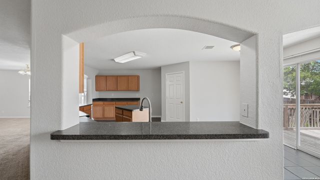 214 HALLIE CV, San Antonio, TX 78227