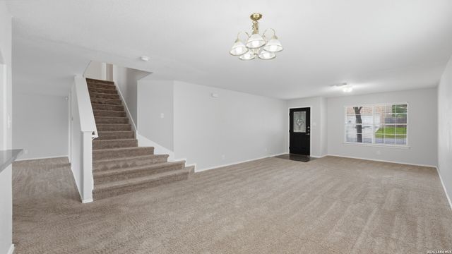214 HALLIE CV, San Antonio, TX 78227