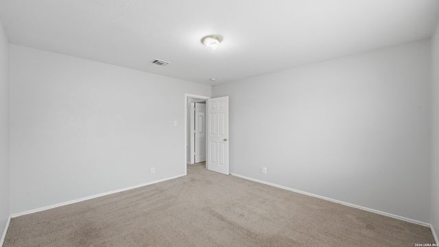 214 HALLIE CV, San Antonio, TX 78227