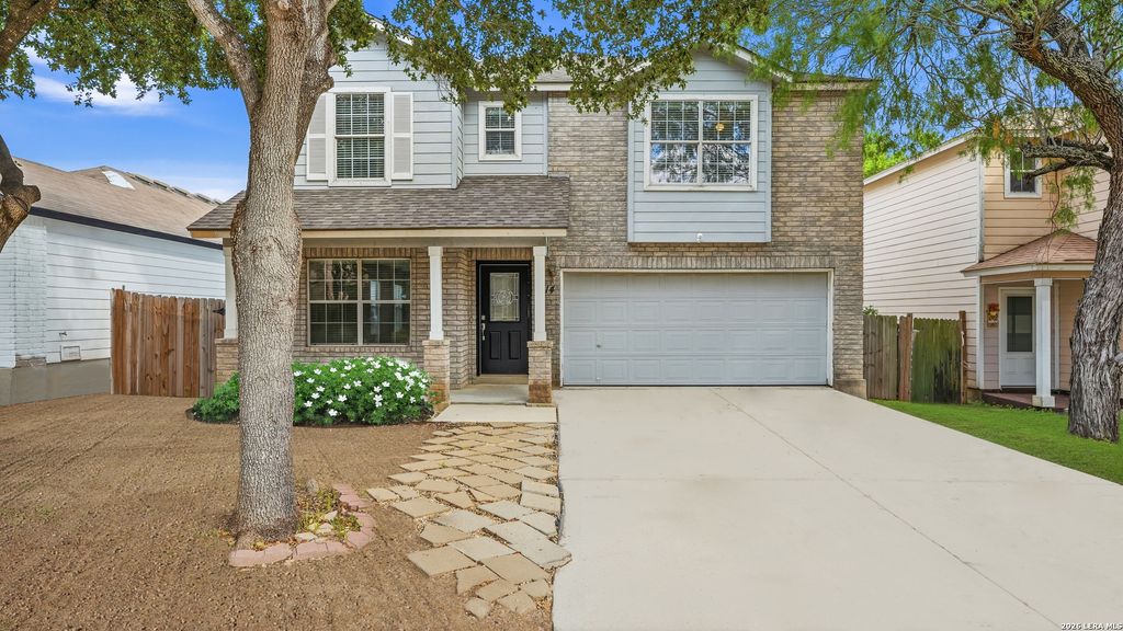214 HALLIE CV, San Antonio, TX 78227