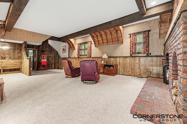 2070 Timberview Drive Ne, Plainfield Twp, MI 49525