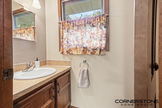 2070 Timberview Drive Ne, Plainfield Twp, MI 49525