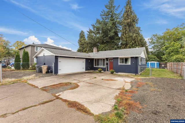 705 E Sherman St, Lebanon, OR 97355