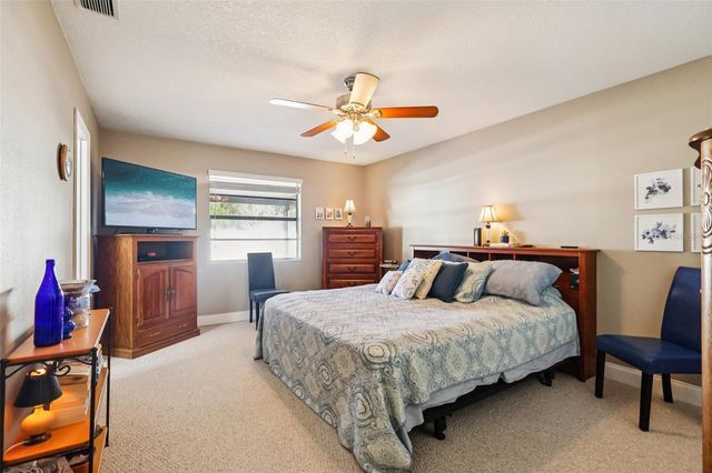 1902 INDIAN TRAILS COURT, Lakeland, FL 33813