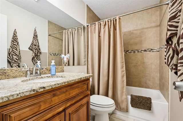 1902 INDIAN TRAILS COURT, Lakeland, FL 33813