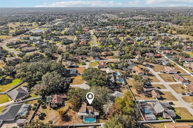 1902 INDIAN TRAILS COURT, Lakeland, FL 33813