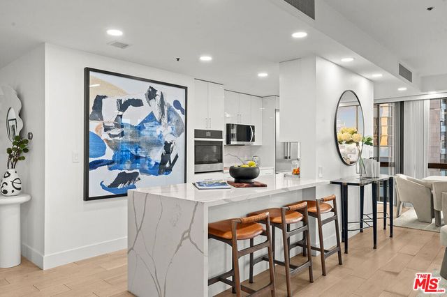 10750 Wilshire Boulevard 502, Los Angeles, CA 90024