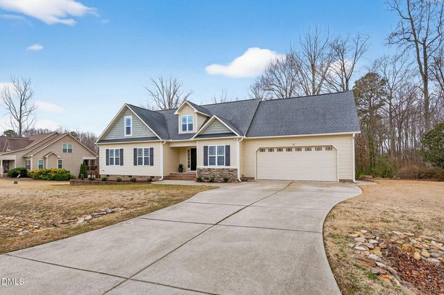 33 Bluestone Drive, Smithfield, NC 27577