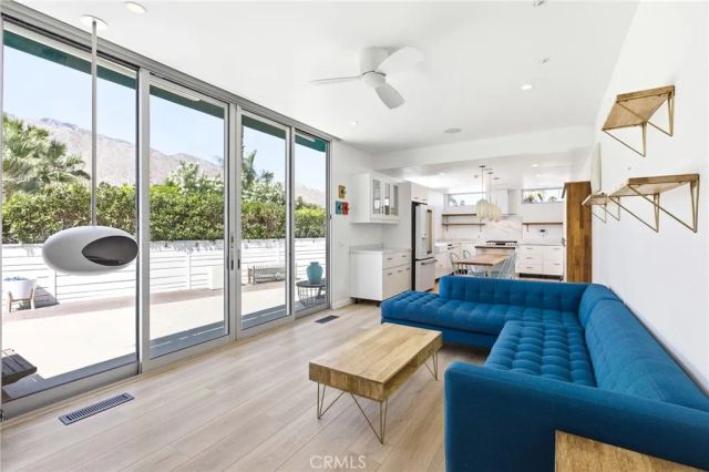 138 Hiawatha, Palm Springs, CA 92264