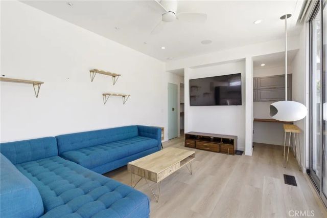 138 Hiawatha, Palm Springs, CA 92264