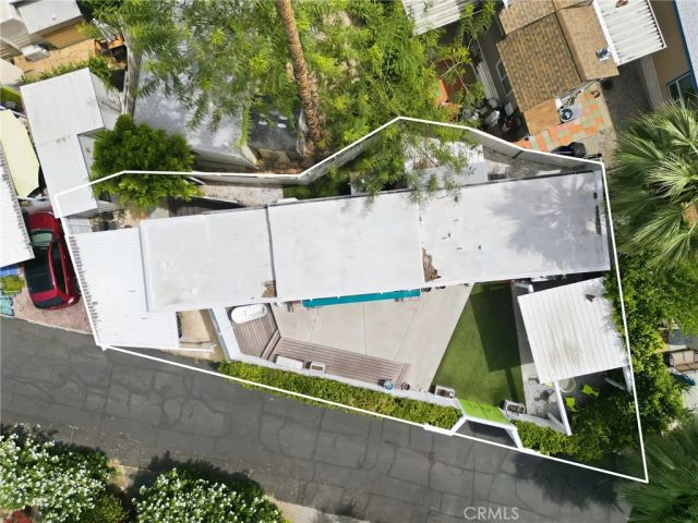 138 Hiawatha, Palm Springs, CA 92264