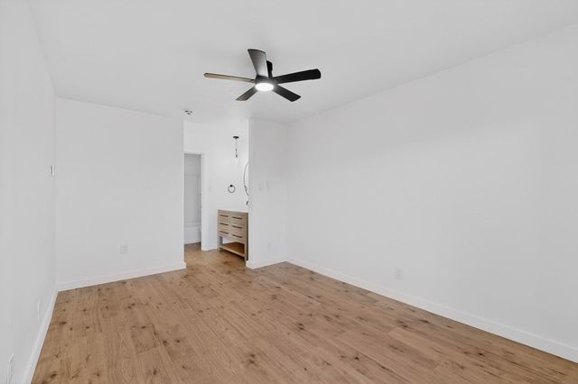 149 Calle Ojo Feliz X, Santa Fe, NM 87505