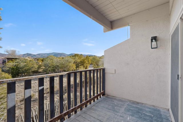 149 Calle Ojo Feliz X, Santa Fe, NM 87505