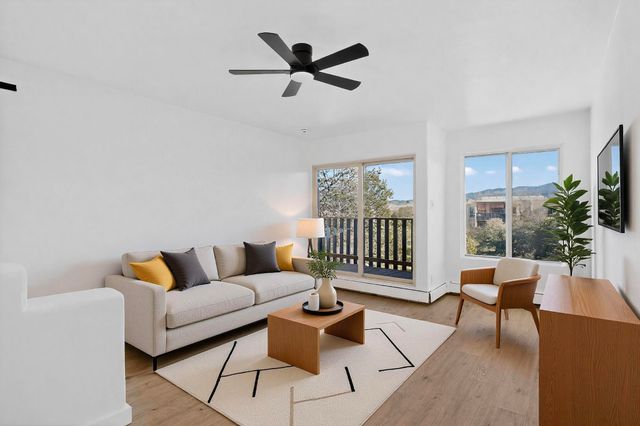 149 Calle Ojo Feliz X, Santa Fe, NM 87505