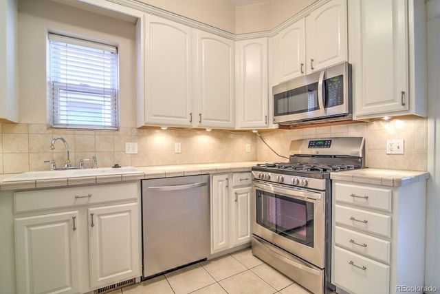 86 Pearl Street, Denver, CO 80203