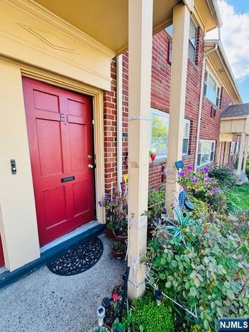 924 Stuyvesant Avenue E1, Irvington, NJ 07111