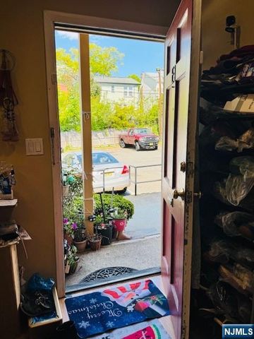 924 Stuyvesant Avenue E1, Irvington, NJ 07111