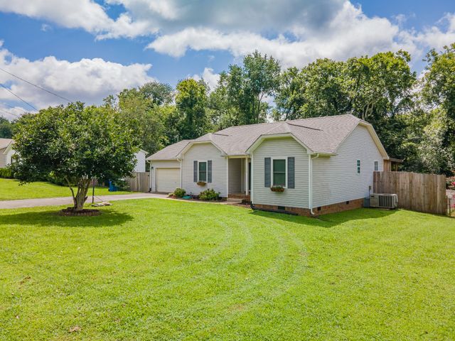 514 Winning Dr, Columbia, TN 38401