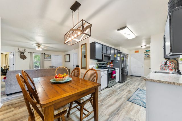 514 Winning Dr, Columbia, TN 38401
