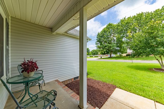 514 Winning Dr, Columbia, TN 38401