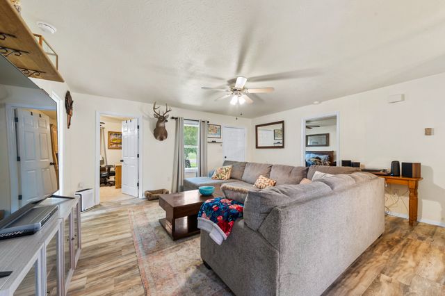 514 Winning Dr, Columbia, TN 38401