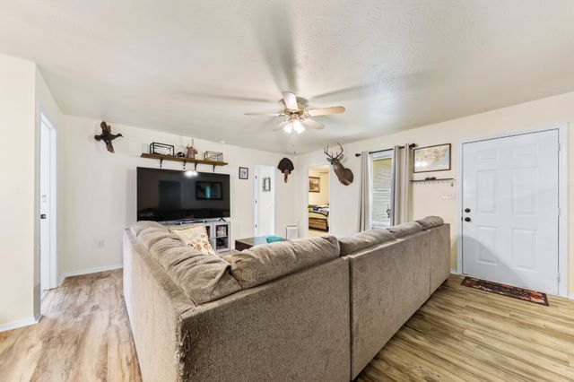 514 Winning Dr, Columbia, TN 38401