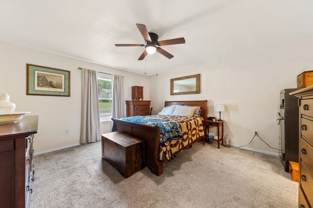 514 Winning Dr, Columbia, TN 38401