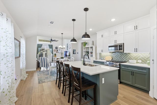 1018 Abigail Way, Midlothian, TX 76065