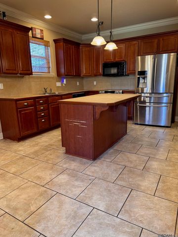 37232 Audubon Park Ave, Geismar, LA 70734