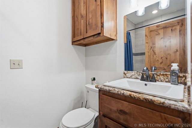 632 Susie Drive, Sulphur, OK 73086