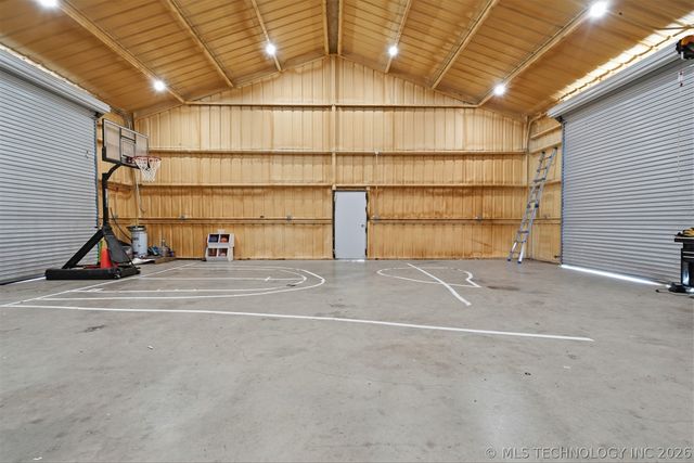 632 Susie Drive, Sulphur, OK 73086