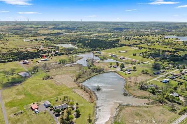 632 Susie Drive, Sulphur, OK 73086