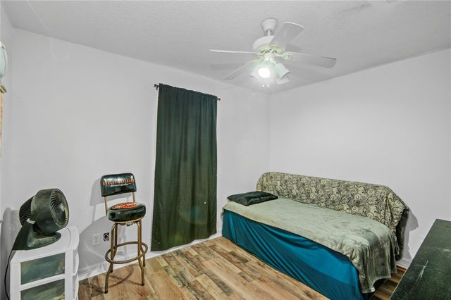 1000 Cardinal Drive, Richwood, TX 77566
