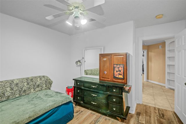 1000 Cardinal Drive, Richwood, TX 77566