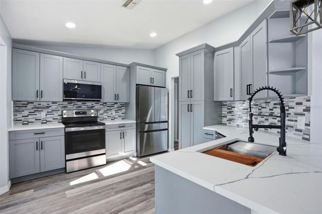 2263 DEBORAH DRIVE, Spring Hill, FL 34609