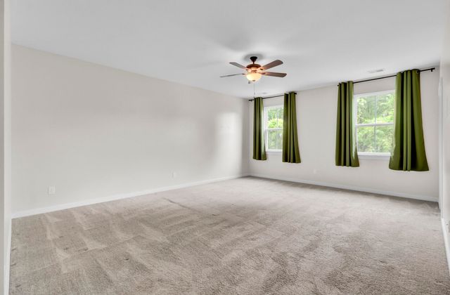 5001 Conestoga Drive, Hanahan, SC 29410