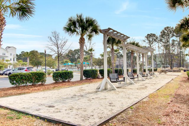 5001 Conestoga Drive, Hanahan, SC 29410