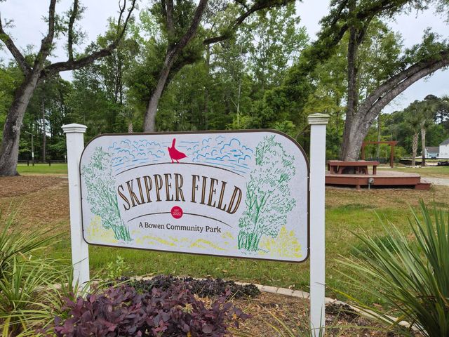 5001 Conestoga Drive, Hanahan, SC 29410