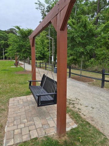 5001 Conestoga Drive, Hanahan, SC 29410