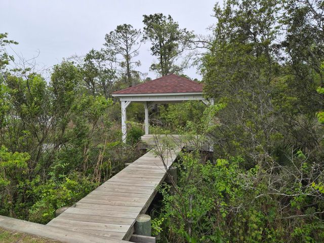 5001 Conestoga Drive, Hanahan, SC 29410