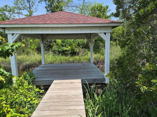5001 Conestoga Drive, Hanahan, SC 29410