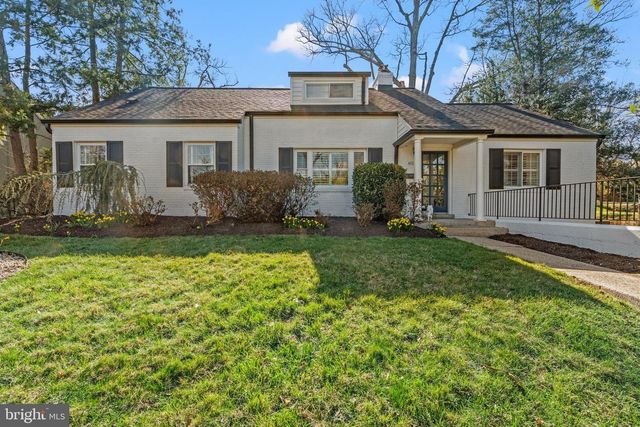 402 SKYHILL RD, Alexandria, VA 22314