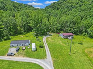 925 Trusty Road, Hustonville, KY 40437