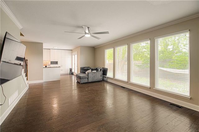 4317 Ironwood Street, Leavenworth, KS 66048